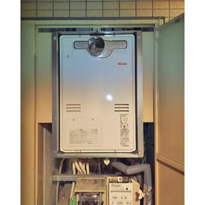 リンナイの給湯器RUFH-A2400SAT2-3へ名古屋市瑞穂区で取り替え工事